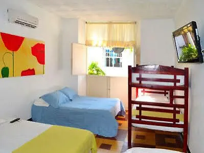 Hotel Santa Cruz Cartagena 2*,  Colombia